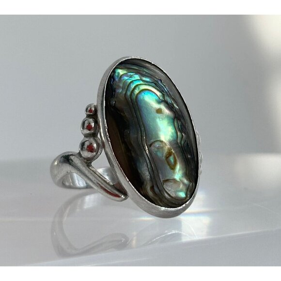 Vintage Silver Tone Abalone Mother of Pearl Mood Ring Green Hippie Ring Sz 7.75 - Picture 2 of 8